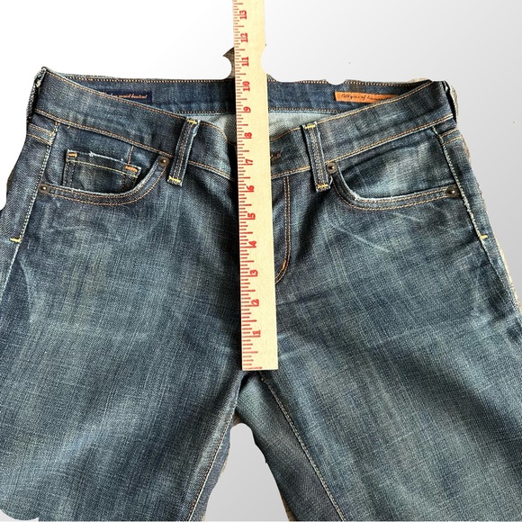 Citizens of Humanity Kelly Lightly Distressed Low Waist Bootcut jeans in Size 27 - Picture 10 of 15